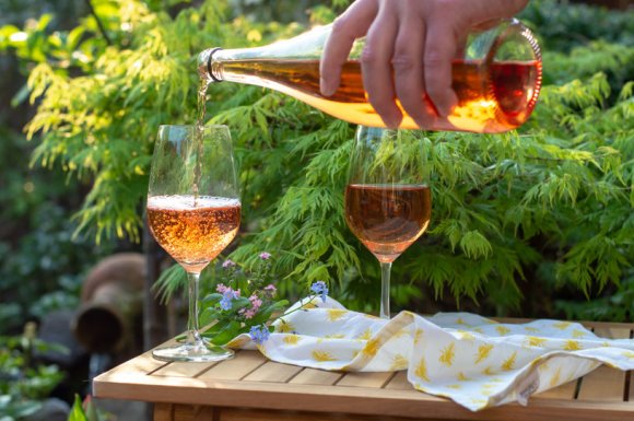Fournisseur de vin rosé bio pour restaurateurs à Chambéry